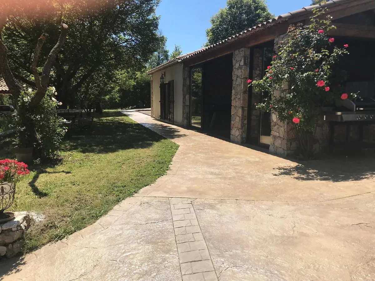 Le Hameau Des Vanades Ampus Apartment
