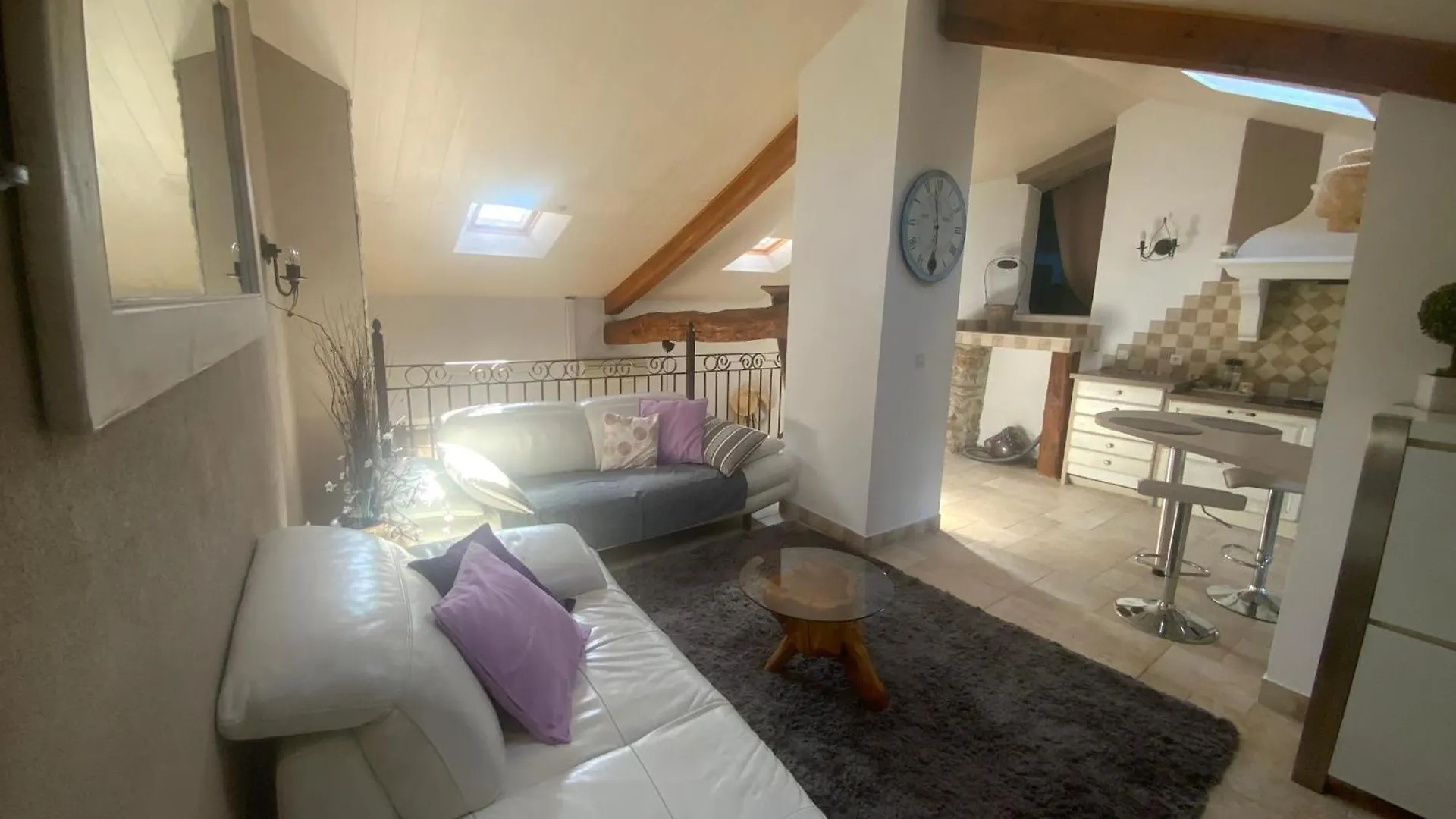 Le Hameau Des Vanades Ampus Apartment